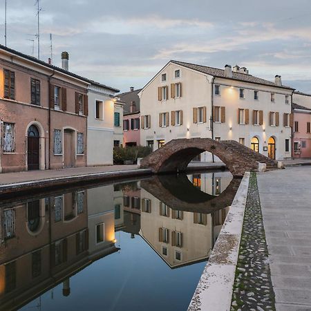 Al Ponticello Panzió Comacchio Kültér fotó